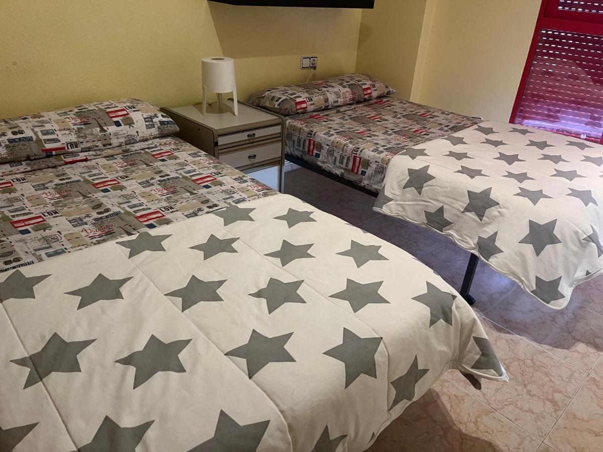 Romi Centro Tu Alojamiento En Теулада Экстерьер фото